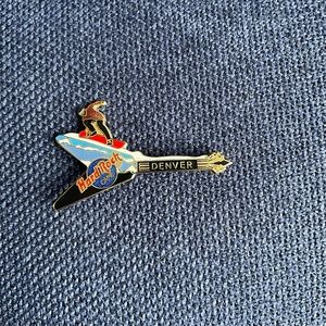 hard rock cafe | vintage denver colorado snowboarder electric guitar pin 📌